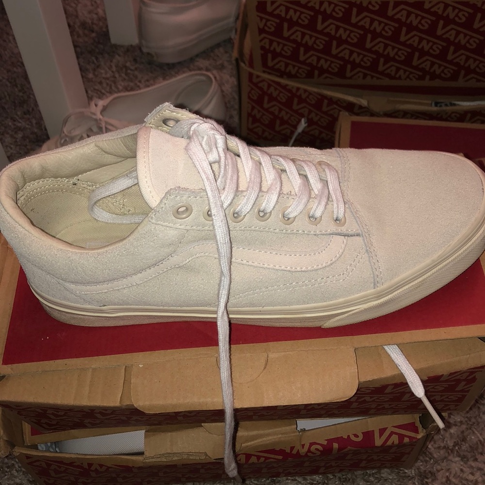 Men’s vans suede shoes
